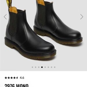 Dr. Martens Black 2976 Chelsea Boots. New in box. Unisex.